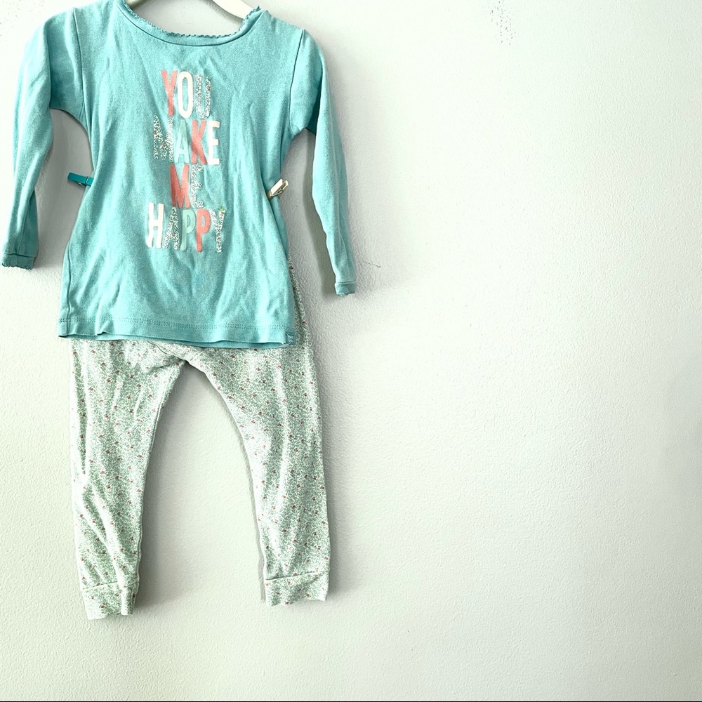 2T Gap Two Piece Pajama Set